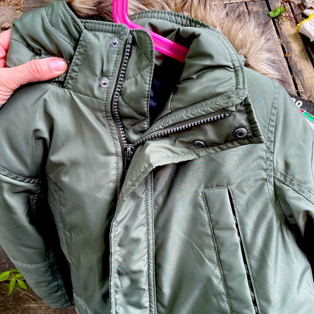 Kids’ winter coat, 3/4 length- fall and early winter. Detachable faux fur hood.
